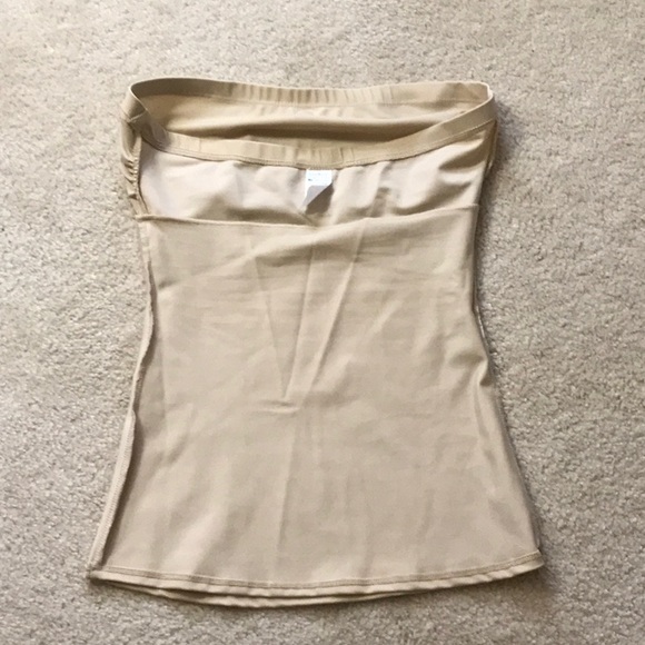 Strapless Shaper - Picture 4 of 5